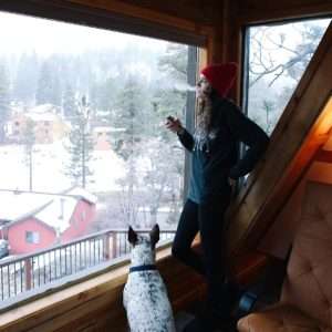 Woman Vaping Ghost MV1