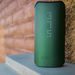 green DaVinci IQC Vaporizer